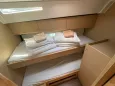 K50Bianco_frontsidebunkcabin