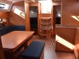 B46Malbec_interiorlookingaft