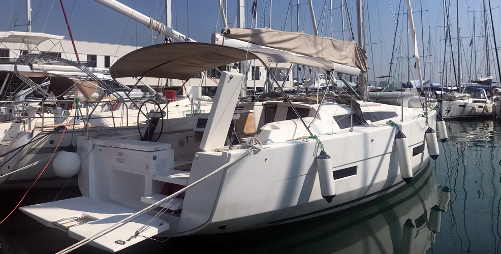 Yachtcharter Dufour 430 GL  „Bibi“